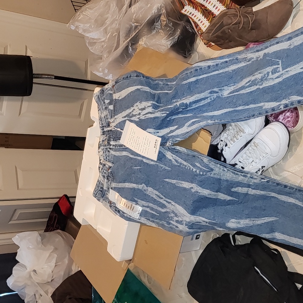 Woman jeans